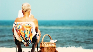Download Creative Common Videos, Seller, Basket, Beach, Sea, Summer